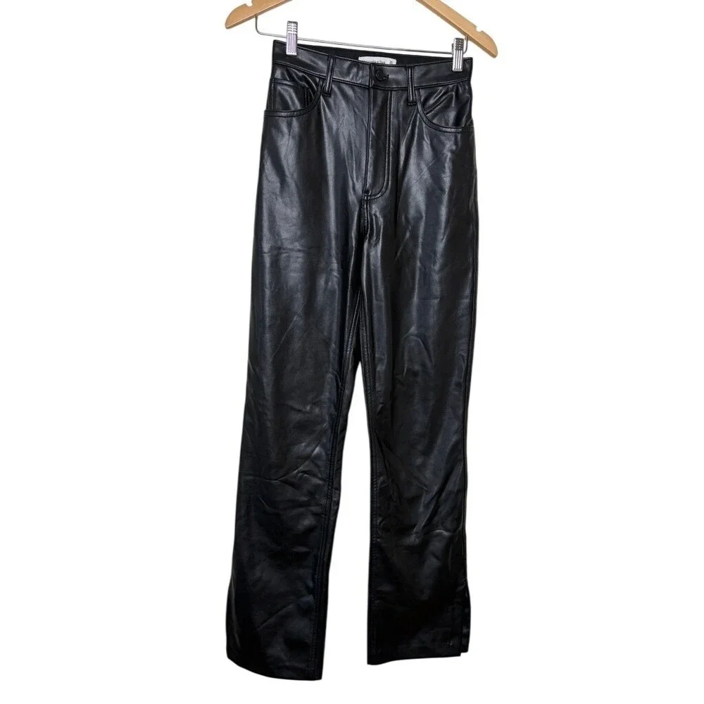 Abercrombie & Fitch 90s Straight Ultra High‎ Rise Vegan Leather Pants Black 25/0